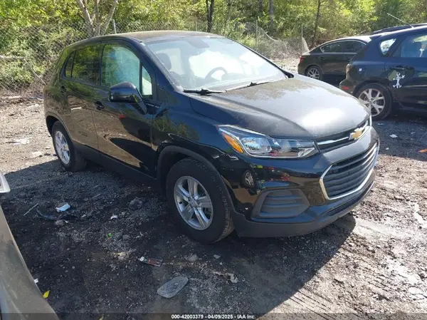 KL7CJKSBXLB021030 2020 CHEVROLET TRAX - Image 1