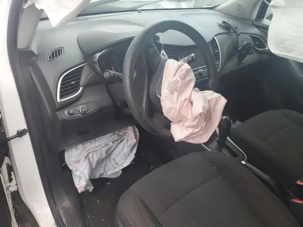 KL7CJKSBXLB064976 2020 CHEVROLET TRAX - Image 8