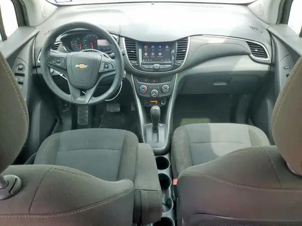 KL7CJKSBXLB072091 2020 CHEVROLET TRAX - Image 8