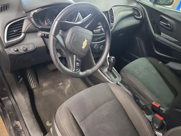 KL7CJKSBXLB081776 2020 CHEVROLET TRAX - Image 8