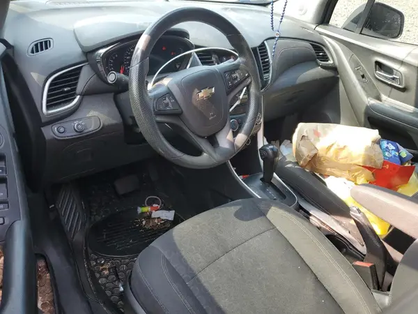KL7CJKSBXLB327449 2020 CHEVROLET TRAX - Image 8