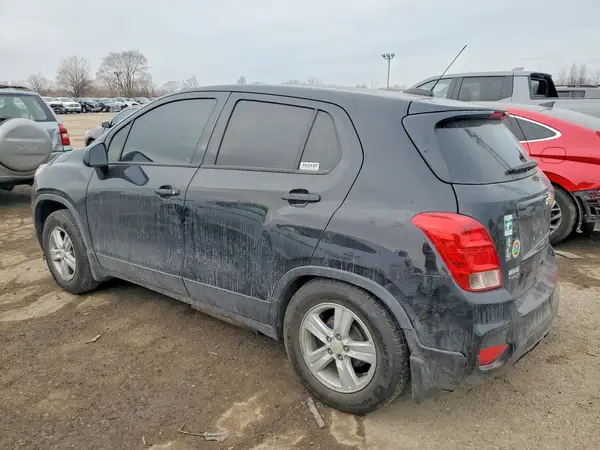 KL7CJKSBXLB337334 2020 CHEVROLET TRAX - Image 2