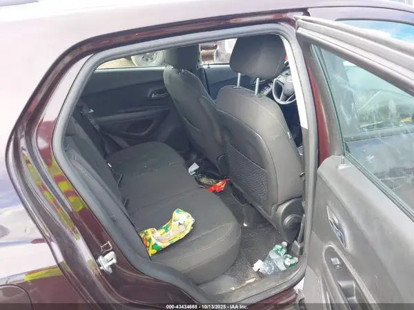 KL7CJKSBXLB350097 2020 CHEVROLET TRAX - Image 8