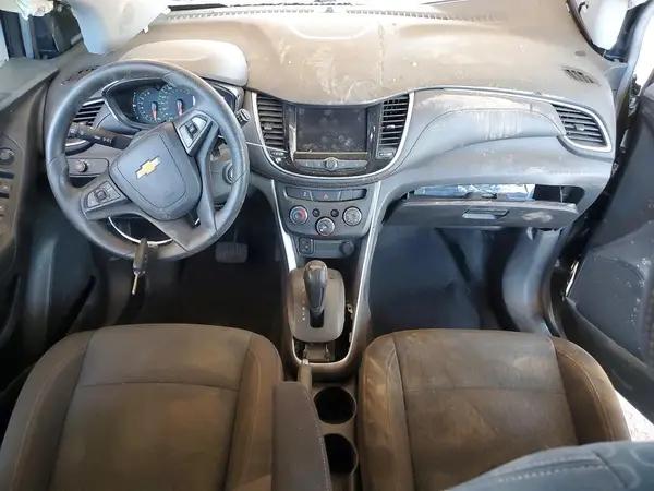 KL7CJKSBXMB313424 2021 CHEVROLET TRAX - Image 8