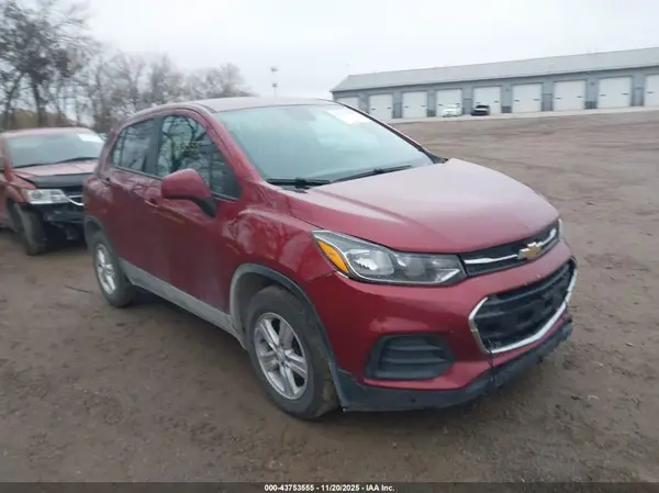 KL7CJKSBXMB328120 2021 CHEVROLET TRAX - Image 1
