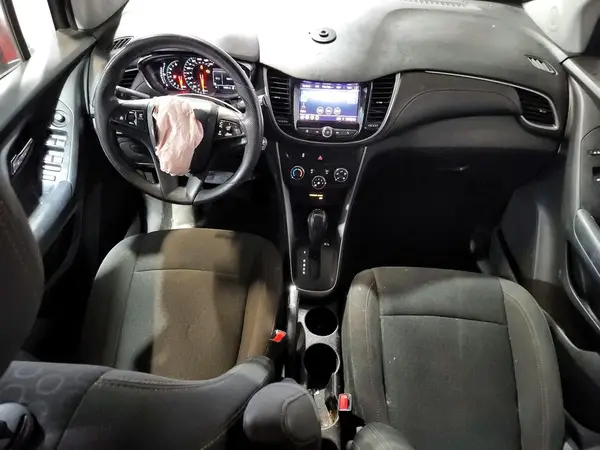 KL7CJKSBXMB337982 2021 CHEVROLET TRAX - Image 8