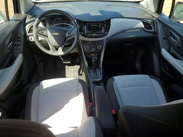 KL7CJKSM0NB506538 2022 CHEVROLET TRAX - Image 8