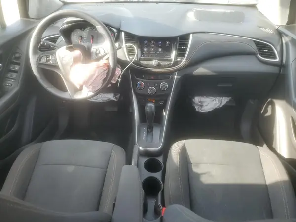 KL7CJKSM0NB526885 2022 CHEVROLET TRAX - Image 8