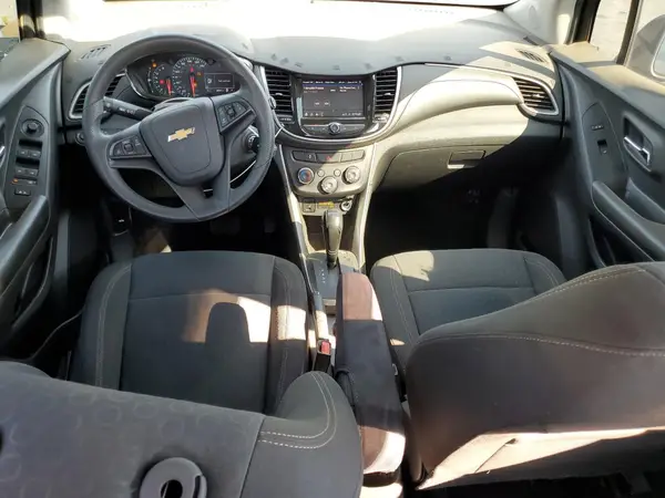 KL7CJKSM1NB526636 2022 CHEVROLET TRAX - Image 8
