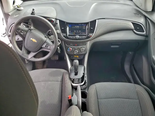 KL7CJKSM1NB544991 2022 CHEVROLET TRAX - Image 8