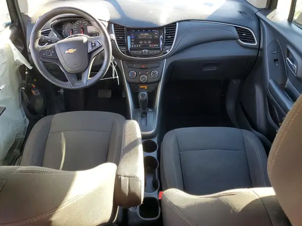 KL7CJKSM2NB516875 2022 CHEVROLET TRAX - Image 8
