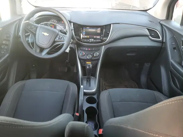 KL7CJKSM2NB526855 2022 CHEVROLET TRAX - Image 8