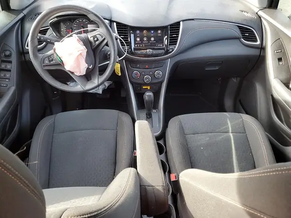 KL7CJKSM2NB527908 2022 CHEVROLET TRAX - Image 8