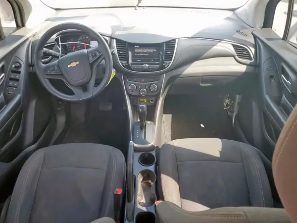 KL7CJKSM2NB537645 2022 CHEVROLET TRAX - Image 8