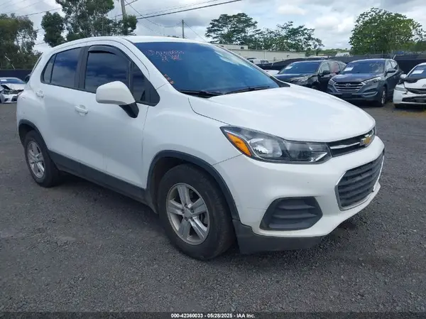KL7CJKSM3NB524872 2022 CHEVROLET TRAX - Image 1