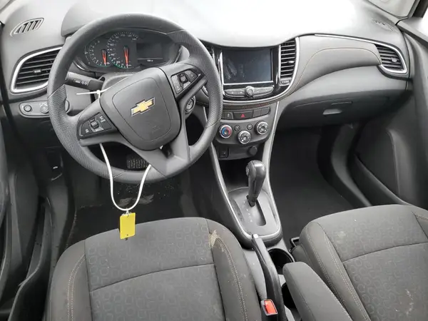 KL7CJKSM3NB527416 2022 CHEVROLET TRAX - Image 8