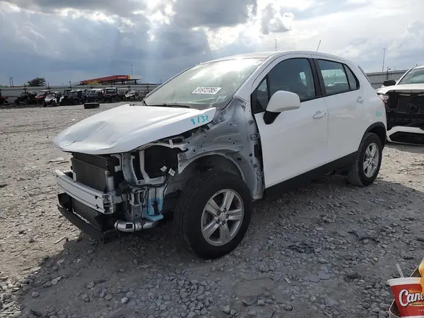 KL7CJKSM4MB364791 2021 CHEVROLET TRAX - Image 1