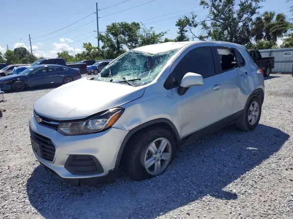 KL7CJKSM4NB522774 2022 CHEVROLET TRAX - Image 1