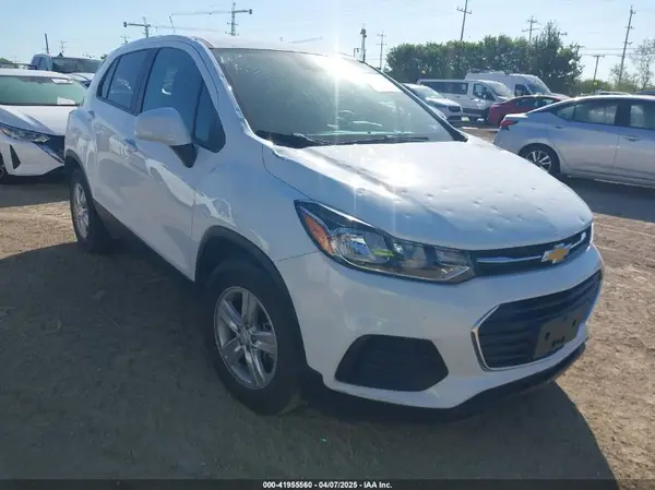KL7CJKSM4NB549389 2022 CHEVROLET TRAX - Image 1
