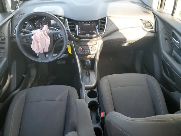 KL7CJKSM5MB361544 2021 CHEVROLET TRAX - Image 8