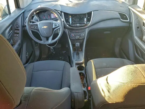 KL7CJKSM6NB540337 2022 CHEVROLET TRAX - Image 8