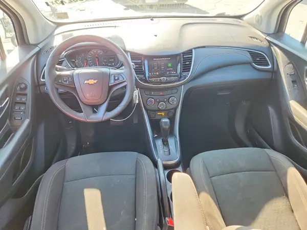 KL7CJKSM6NB548549 2022 CHEVROLET TRAX - Image 8