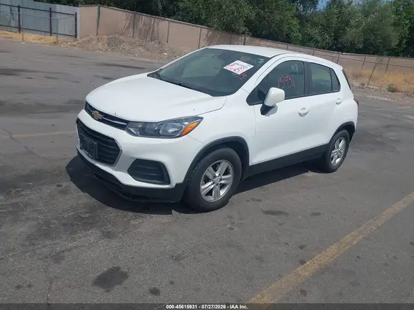 KL7CJKSM7MB368432 2021 CHEVROLET TRAX - Image 2
