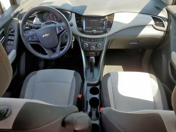 KL7CJKSM7NB506567 2022 CHEVROLET TRAX - Image 8