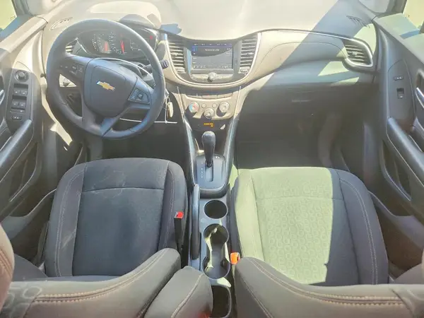 KL7CJKSM7NB552397 2022 CHEVROLET TRAX - Image 8