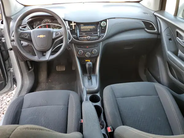 KL7CJKSM7NB552464 2022 CHEVROLET TRAX - Image 8