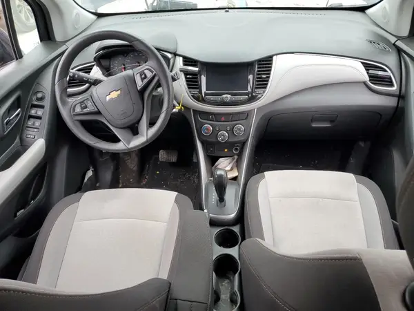 KL7CJKSMXNB535304 2022 CHEVROLET TRAX - Image 8