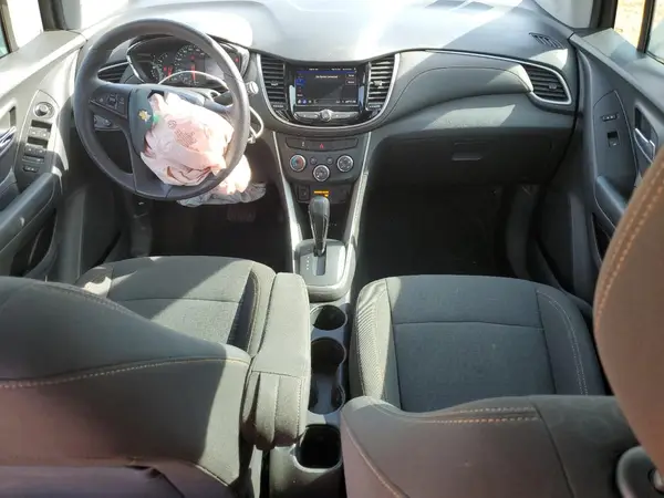 KL7CJKSMXNB542835 2022 CHEVROLET TRAX - Image 8