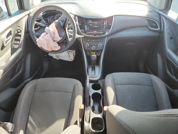 KL7CJKSMXNB549008 2022 CHEVROLET TRAX - Image 8