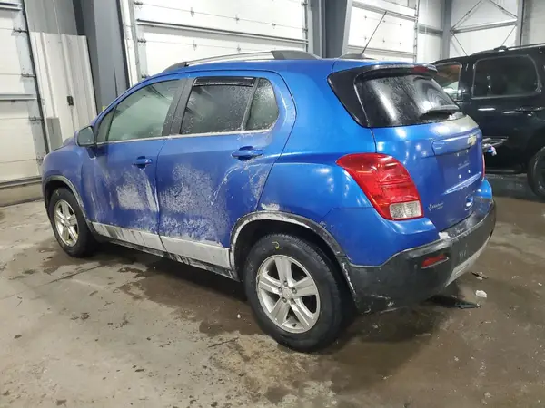 KL7CJLSB0GB551955 2016 CHEVROLET TRAX - Image 2