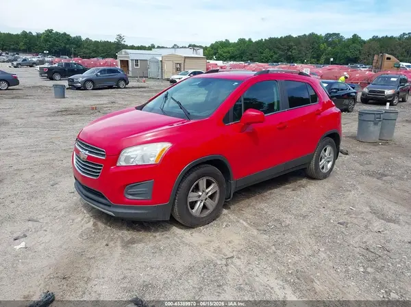 KL7CJLSB0GB597799 2016 CHEVROLET TRAX - Image 2