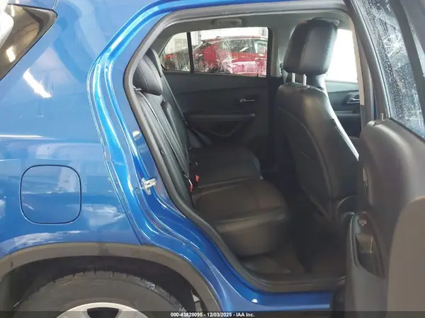 KL7CJLSB0GB688152 2016 CHEVROLET TRAX - Image 8