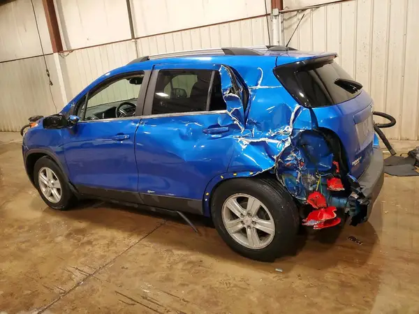 KL7CJLSB0GB757194 2016 CHEVROLET TRAX - Image 2