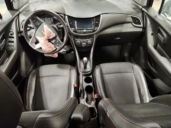 KL7CJLSB0HB093867 2017 CHEVROLET TRAX - Image 8