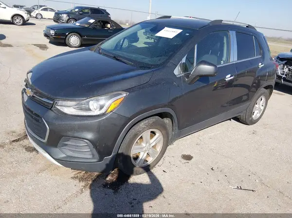 KL7CJLSB0HB126723 2017 CHEVROLET TRAX - Image 2