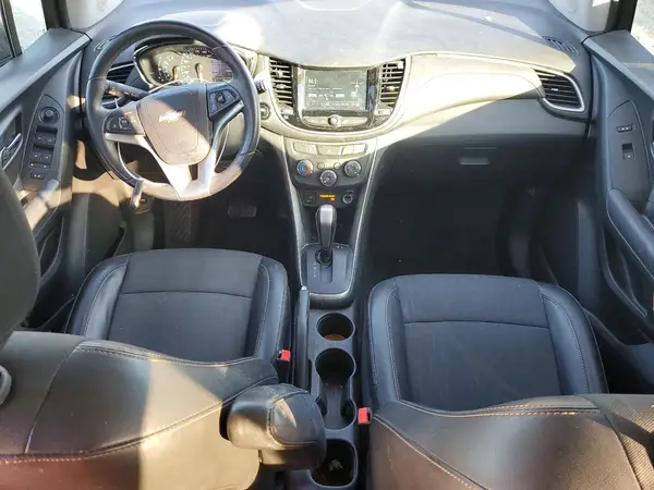 KL7CJLSB0HB152058 2017 CHEVROLET TRAX - Image 8