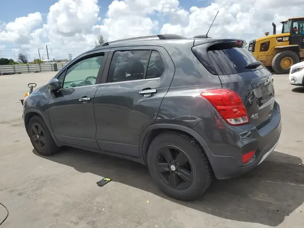KL7CJLSB0HB184461 2017 CHEVROLET TRAX - Image 2