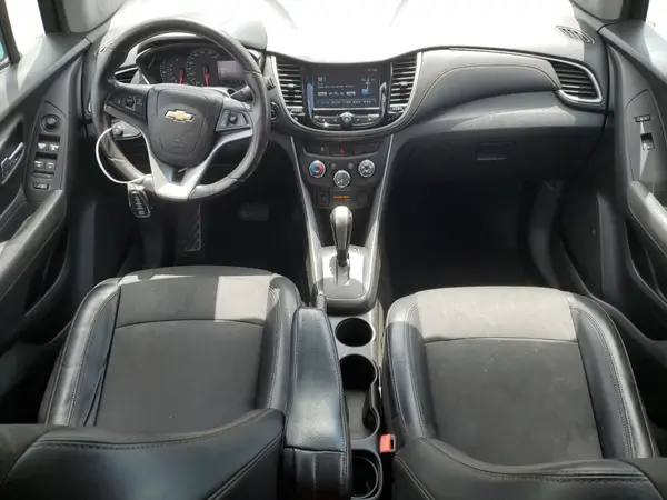 KL7CJLSB0HB184461 2017 CHEVROLET TRAX - Image 8