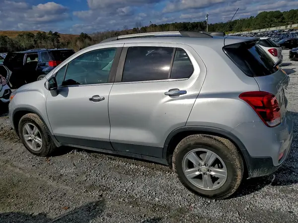 KL7CJLSB0HB231259 2017 CHEVROLET TRAX - Image 2