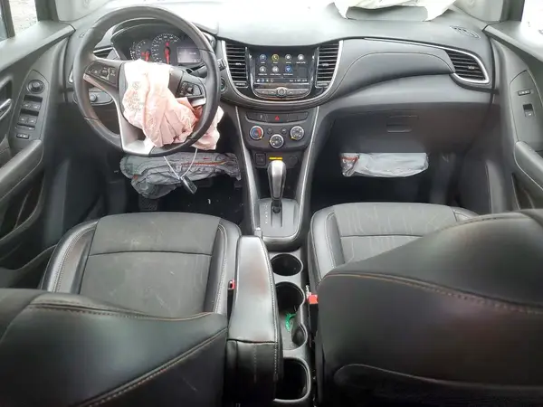 KL7CJLSB0JB540297 2018 CHEVROLET TRAX - Image 8
