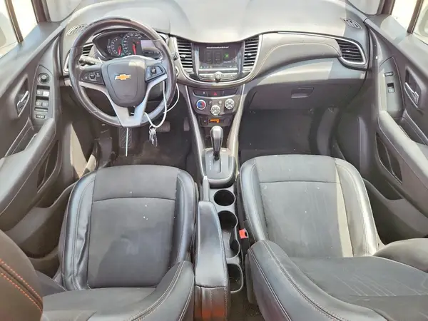KL7CJLSB0KB756779 2019 CHEVROLET TRAX - Image 8