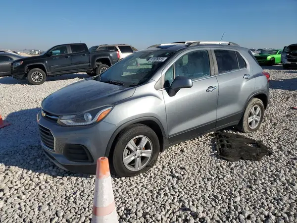 KL7CJLSB0KB821999 2019 CHEVROLET TRAX - Image 1