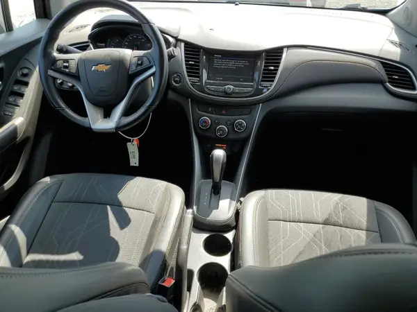 KL7CJLSB0KB850550 2019 CHEVROLET TRAX - Image 8