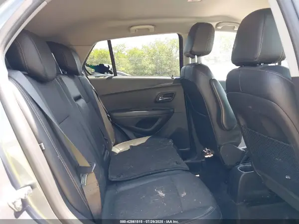 KL7CJLSB0KB875092 2019 CHEVROLET TRAX - Image 8