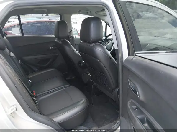 KL7CJLSB0KB888571 2019 CHEVROLET TRAX - Image 8