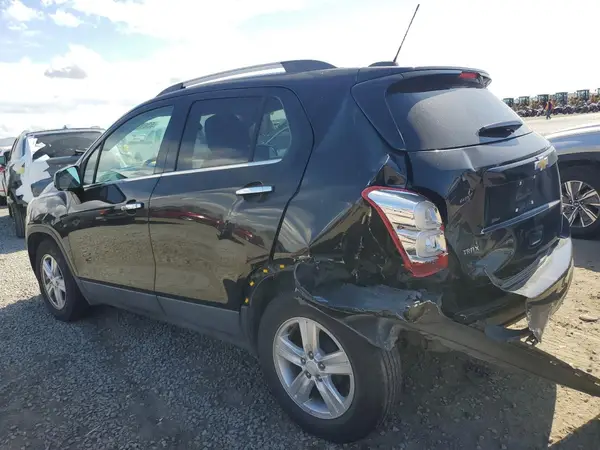 KL7CJLSB0KB902386 2019 CHEVROLET TRAX - Image 2